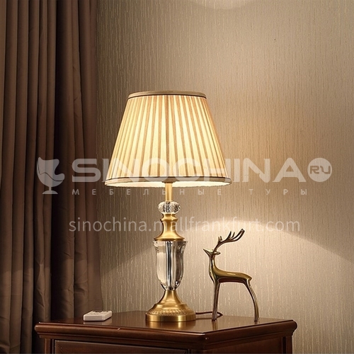 European style room bedside lamps, high-end simple, warm and creative light luxury crystal table lamp-MXDS-E9926